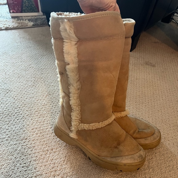 Tall Sunburst Uggs - Sand - Picture 5 of 10